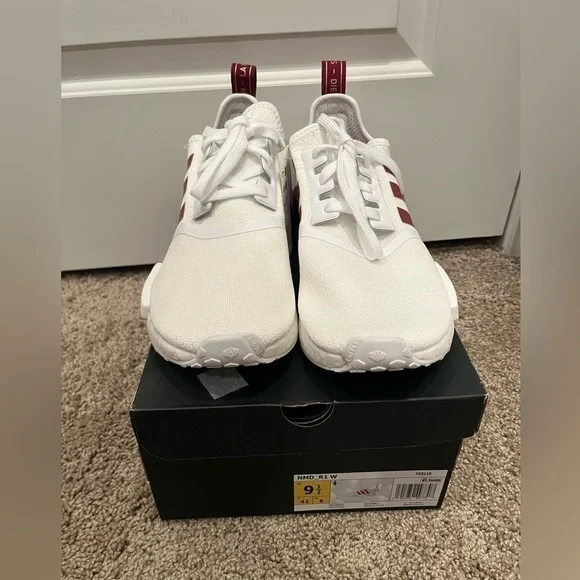 Adidas NMD R1 Her Studio White Floral Sneakers FX8110, Women's Size 9.5 - Picture 2 of 5